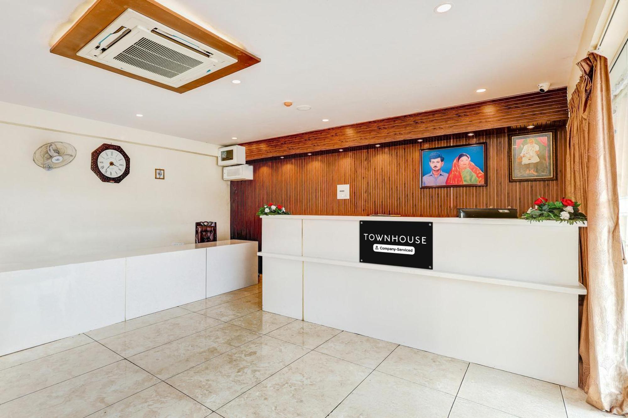 Townhouse Pendurthi Visakhapatnam Hotel Sabbavaram ภายนอก รูปภาพ